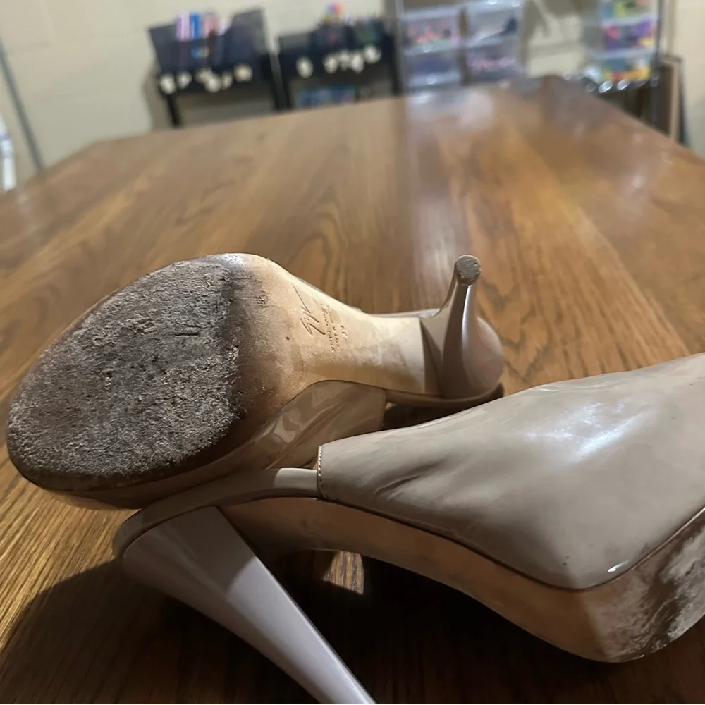 Giuseppe‎ Zanotti beige heels high heel straps